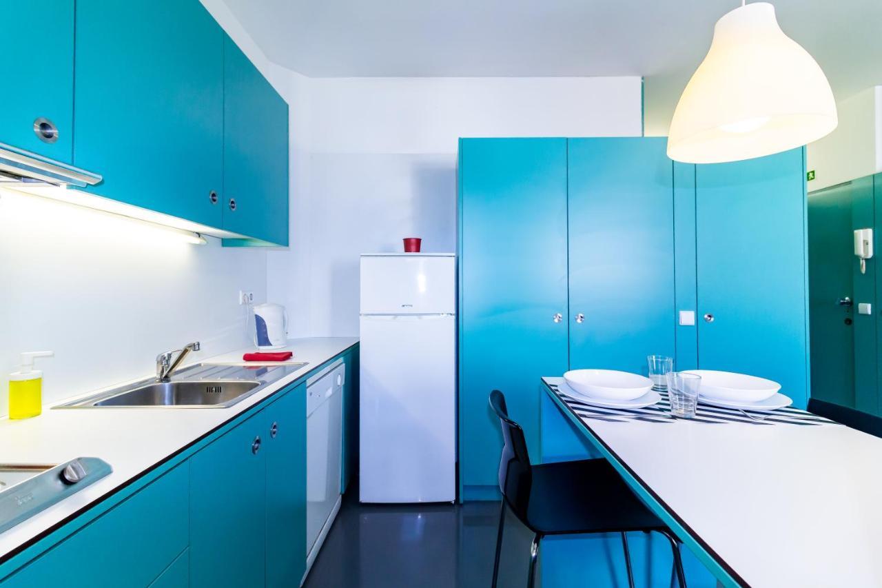 Porto Center Modern Apartment 4T With Balcony Bagian luar foto