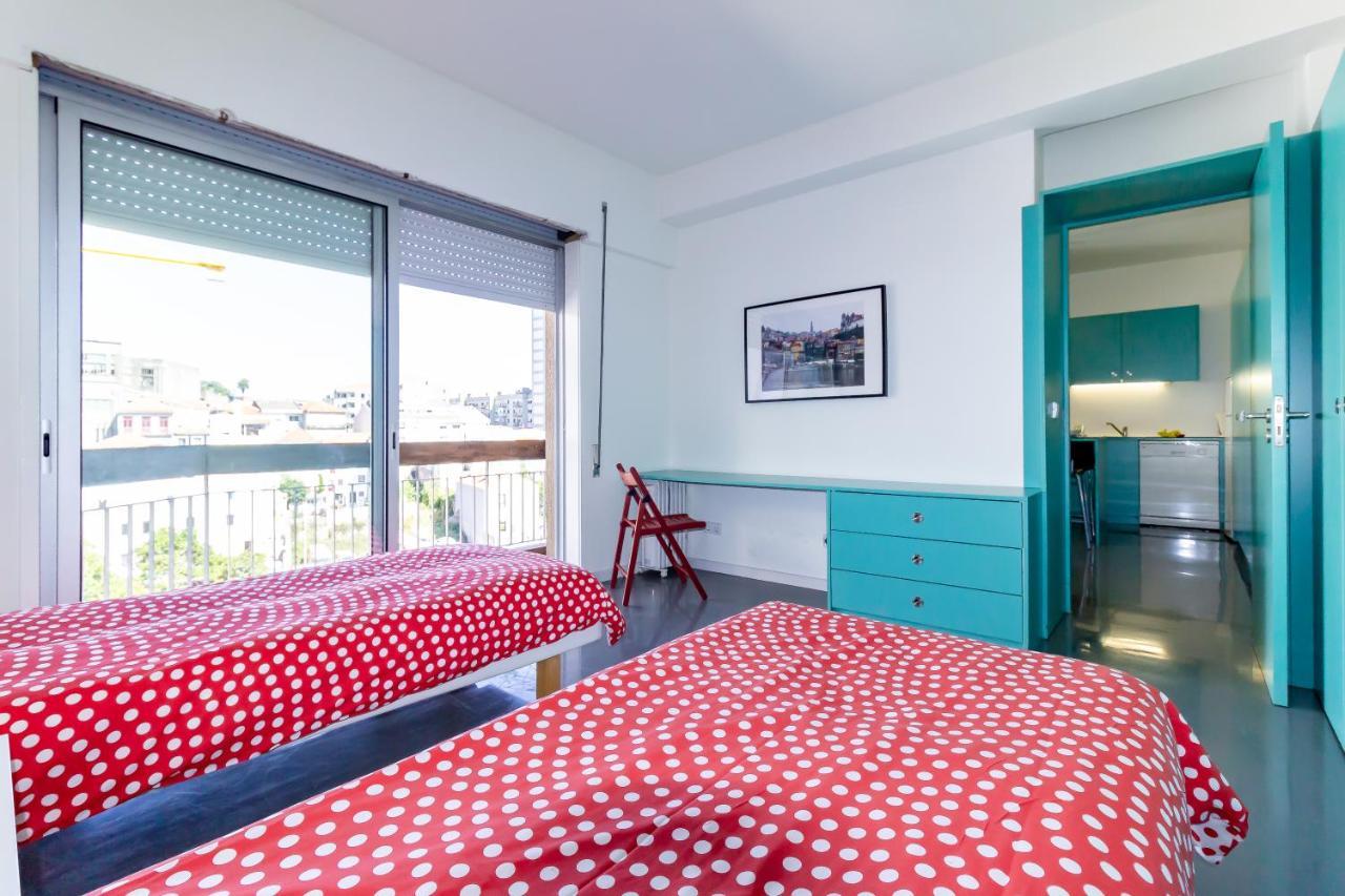 Porto Center Modern Apartment 4T With Balcony Bagian luar foto